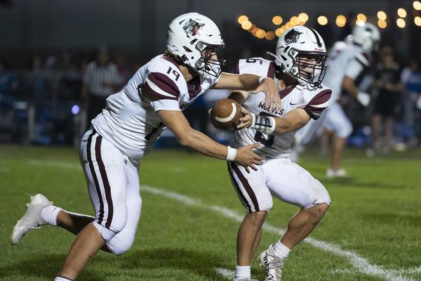 Jake Wagler, Prairie Ridge wear down Burlington Central