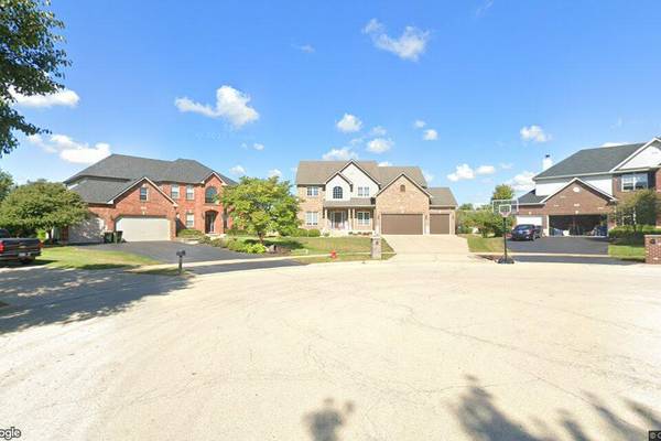 Yorkville: Four-bedroom house goes for $593,000