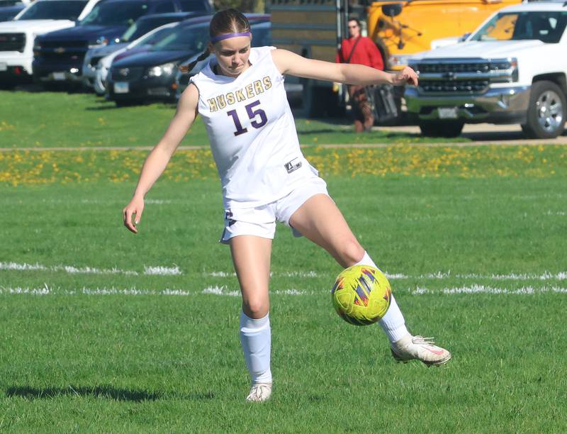 Serena/Newark/Earlville's Sage Mahler makes a defensive stop on the ball against Streator on Thursday, April 16, 2026 at the James Street Recreational Complex in Streator.