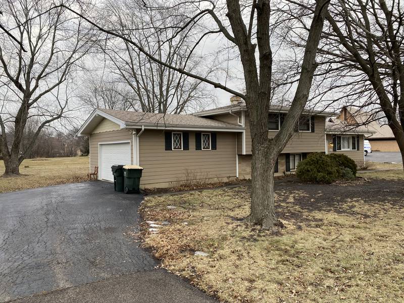 An Algonquin woman was found dead in her boyfriend's home on Beck Road in Lindenhurst, photographed here on Wednesday, Feb. 16, 2022.