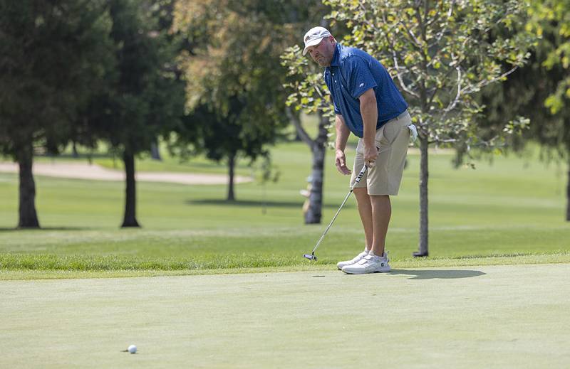 Jason Wombacher narrowly misses a putt on #3 Sunday, July 21, 2024 during the final round of the 102nd Lincoln Highway golf tournament. The tournament was held at Emerald Hill in Sterling.