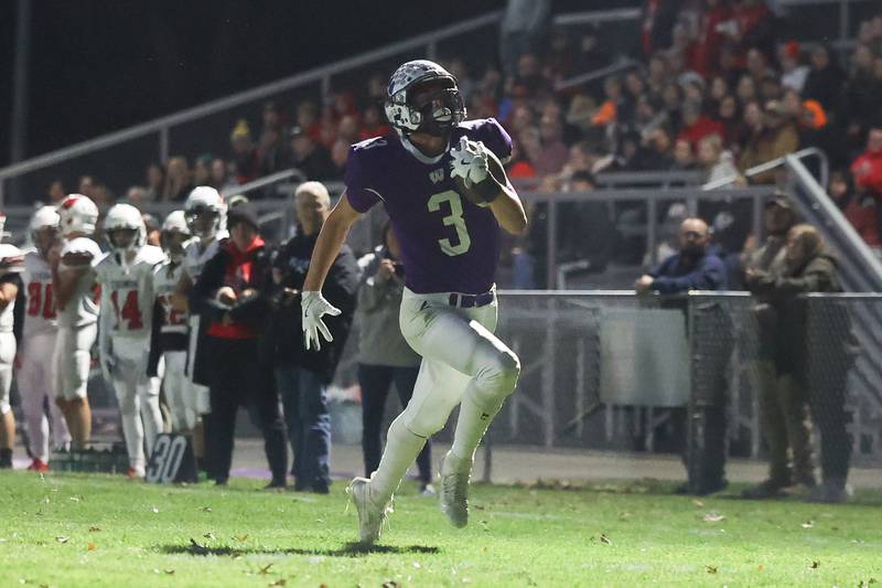 Wilmington’s Ryan Kettman breaks away for a touchdown run against Stillman Valley in the first round of the playoffs on Saturday, Nov. 2, 2024 in Wilmington.