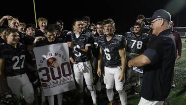 Richmond-Burton clinches KRC title in Mike Noll’s 300th career win with 6-TD performance from Hunter Carley
