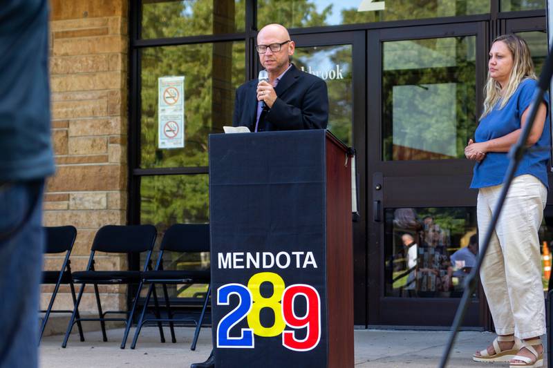 Mendota Elementary Superintendent Bradley Cox speaks about the district's solar plan on Thursday, July 18, 2024 at Northbrook Elementary School.
