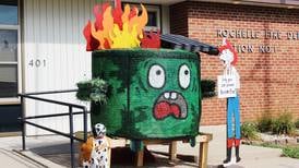 Hey, look at that Rochelle hay! 