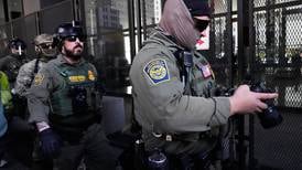 Illinois lawmakers approve ban on civil immigration arrests in state courthouses