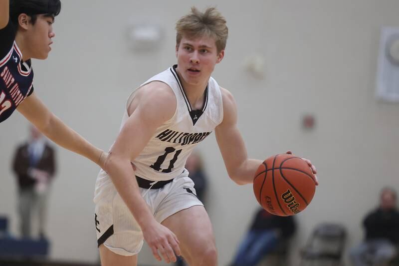 Joliet Catholic’s Drew Wills looks to make a play against St. Viator.