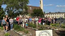 Sycamore chamber welcomes Sweet Life Garden Group