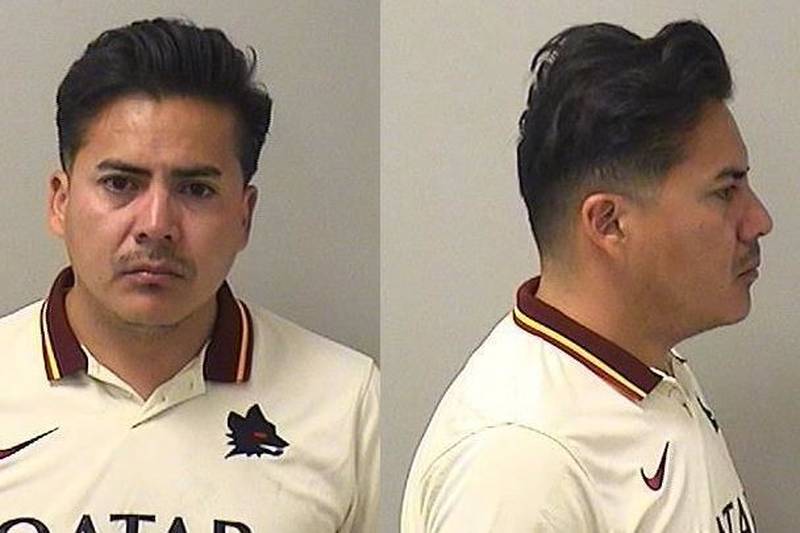 Julio DeAnda-Vargas was charged with driving under the influence.