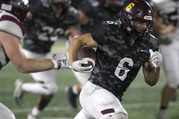 Photos Marengo vs. Richmond-Burton, 2025 Week 8 football