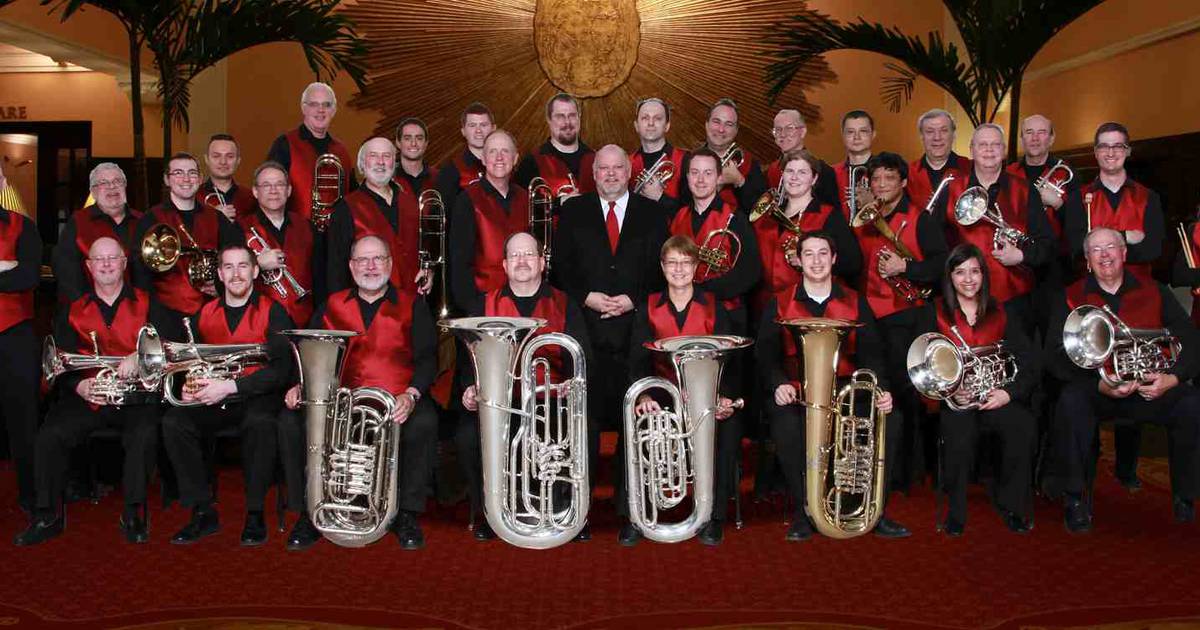 The Local Scene: Gingerbread Brunch and big bands in Kane County this ...