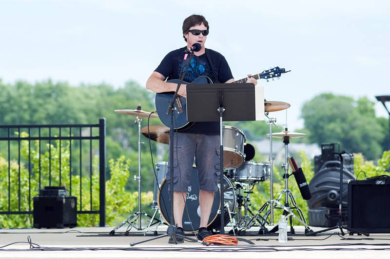 Sye Dodson starts off Rock Falls’ Summer Splash live music Friday, June 24, 2022. The festival features, vendors, food, and music. The event will continue Saturday until 3pm.