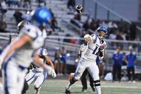 Kane County Chronicle football notebook: New foe, new quarterback, same Week 1 thriller for St. Charles North