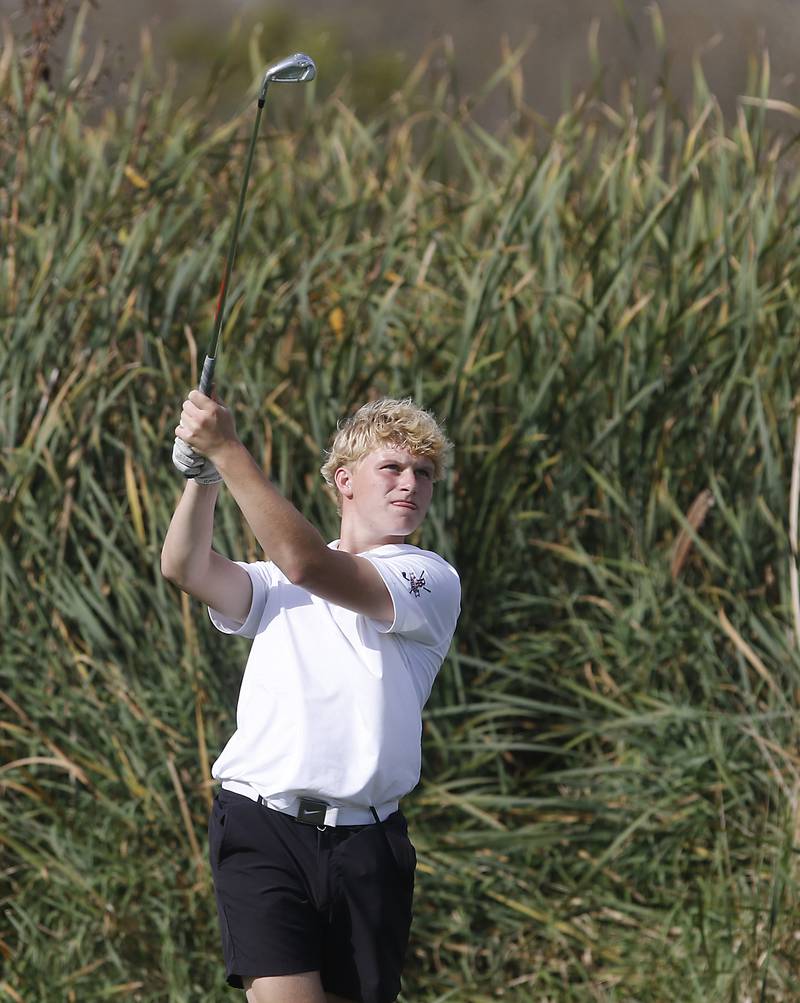 Prairie Ridge’s Anthony Pettrone watches his fairway shot on the seventh hole during the IHSA Class 2A Crystal Lake South Boys Golf Regional on Wednesday, Oct. 1, 2025 at RedTail Golf Club in Lakewood.