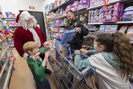 Dixon, Lee, Polo departments host Shop with a Cop