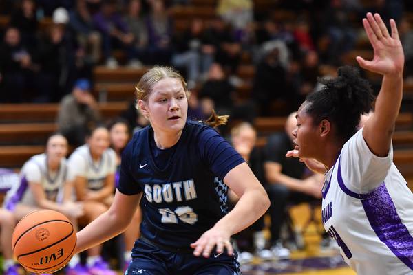 Girls basketball notes: Downers South senior Megan Ganschow, after 2nd ACL tear, returns to get 1,000th point