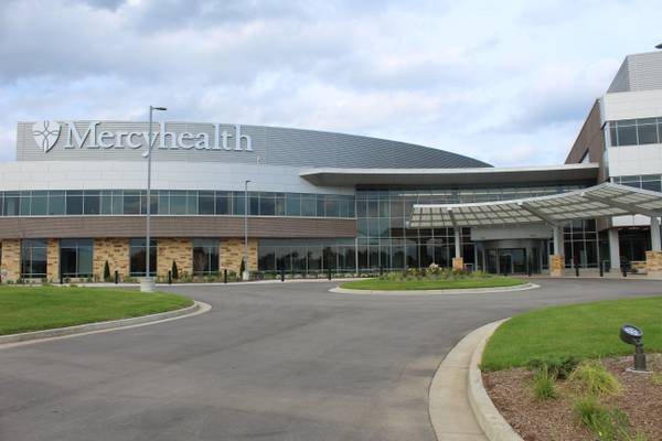 Mercyhealth agrees to $1M settlement for religious discrimination over COVID-19 vaccine mandate