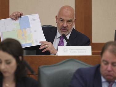 Texas Democrats flee to Illinois to block vote on redrawn Texas House map backed by Trump