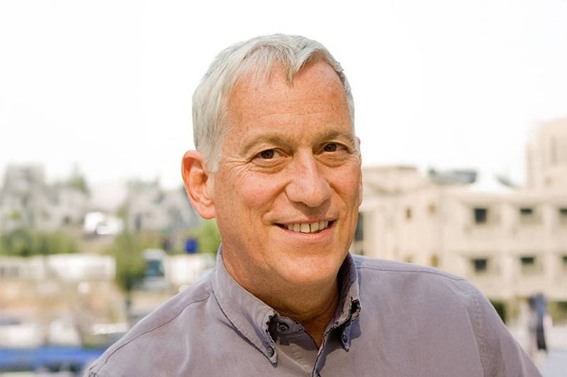 Author and biographer Walter Isaacson will discuss how success came to Leonardo DaVinci, Albert Einstein, Benjamin Franklin and more subjects of his best-selling biographies in “Timeless Leadership,” this year’s Rudolf G. Schade Lecture on History, Ethics and Law at Elmhurst University at 7 p.m. Tuesday, April 22, 2025, at Hammerschmidt Memorial Chapel, 190 Prospect Ave. in Elmhurst.
