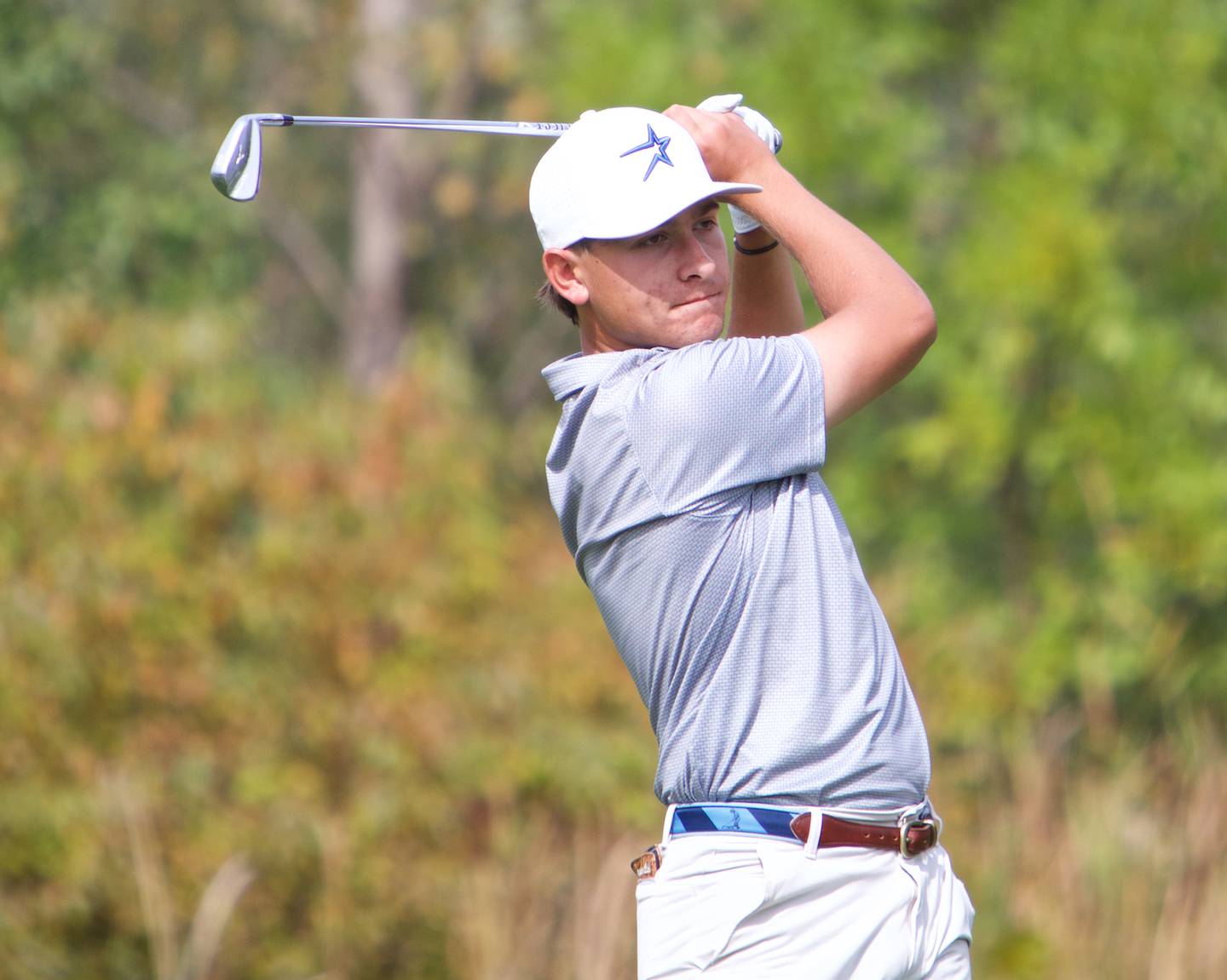St. Charles North's Jack Van Laningham drives a ball at the Class 3A St. Charles North Regional on Wednesday, Oct. 1, 2025 at Bowes Creek Country Club in Elgin.
