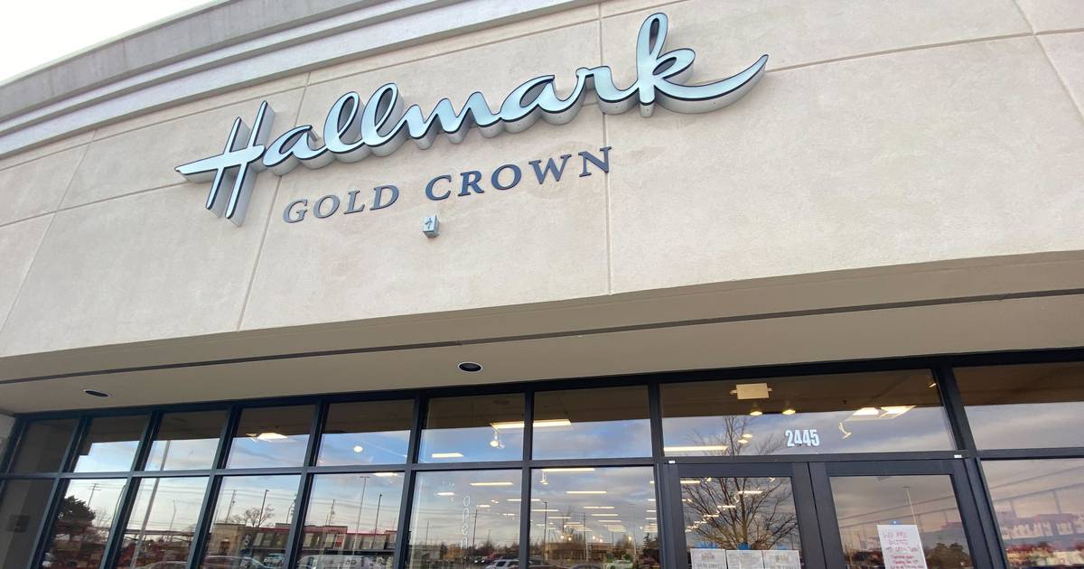 Hallmark store to reopen in DeKalb in time for holidays – Shaw Local