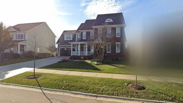 Single-family home sells for $785,000 in Sugar Grove