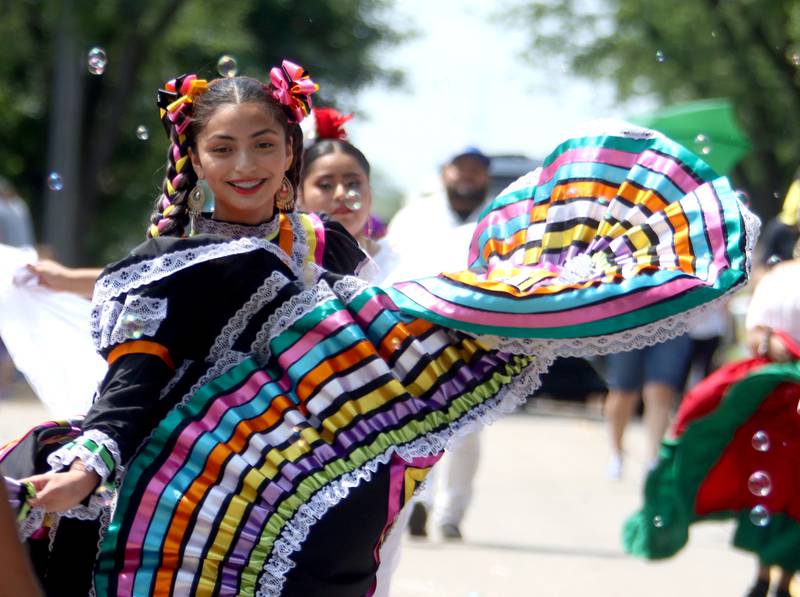 Photos McHenry Fiesta Days Parade Shaw Local