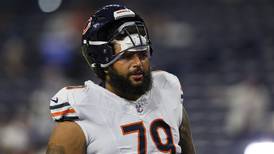 With Darnell Wright nursing a back injury, Matt Eberflus explores alternatives at right tackle