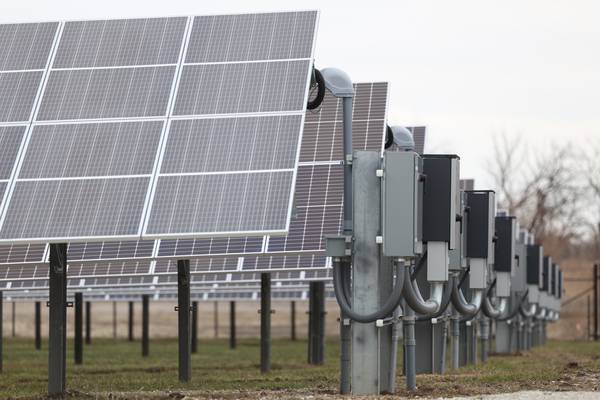 Public hearing in Joliet on Monday for 6,100-acre solar complex planned for Will County