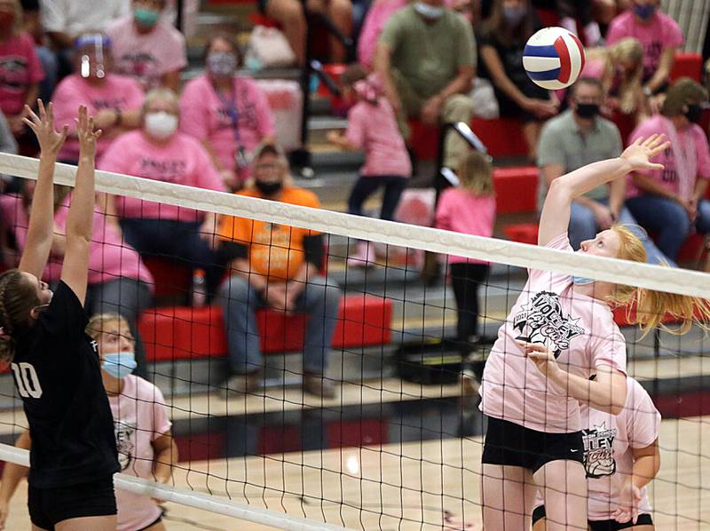 Photos Woodland vs. Seneca volleyball Shaw Local