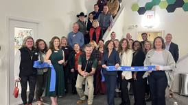 Batavia Chamber celebrates Home Instead Fox River Valley‘s new location