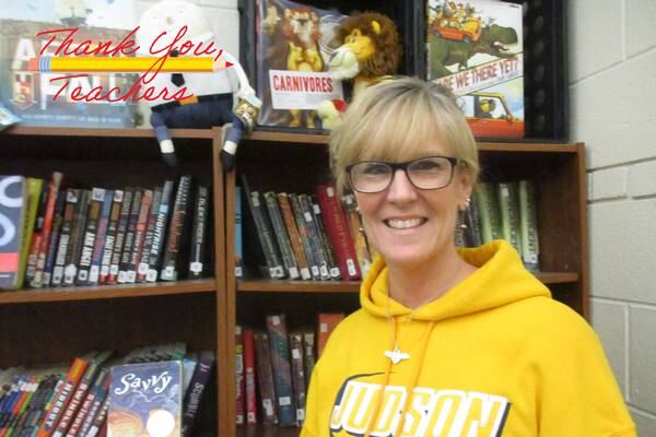Oswego SD308 language arts teacher Heather Kraus brings a love for reading to the classroom