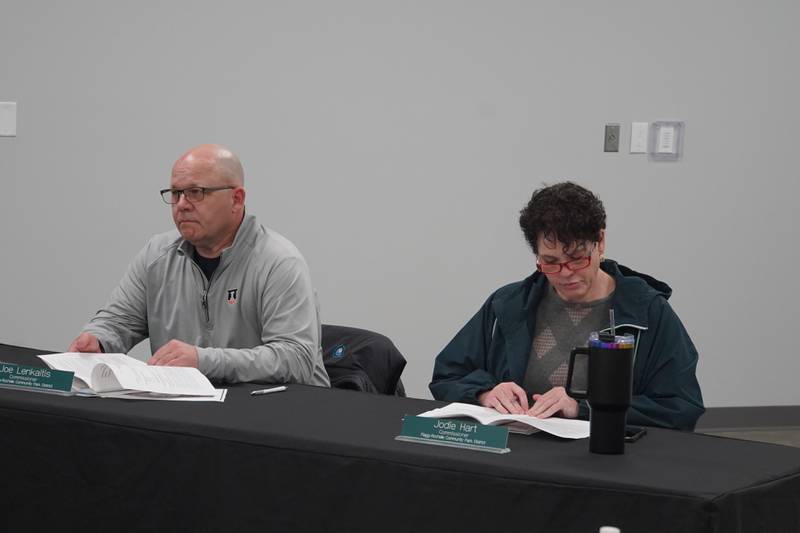 Flagg-Rochelle Community Park District Commissioners Joe Lenkaitis (left) and Jodie Hart participate in a meeting on Monday, Nov. 17, 2025.