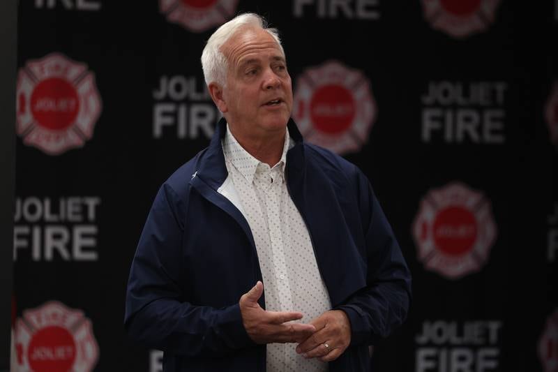 Joliet Mayor Terry D’Arcy shares a few word while stopping in on the Crisis First Aid refresher course for the Joliet Fire Department Station One crew on Wednesday, July 12th, 2023 in Joliet.