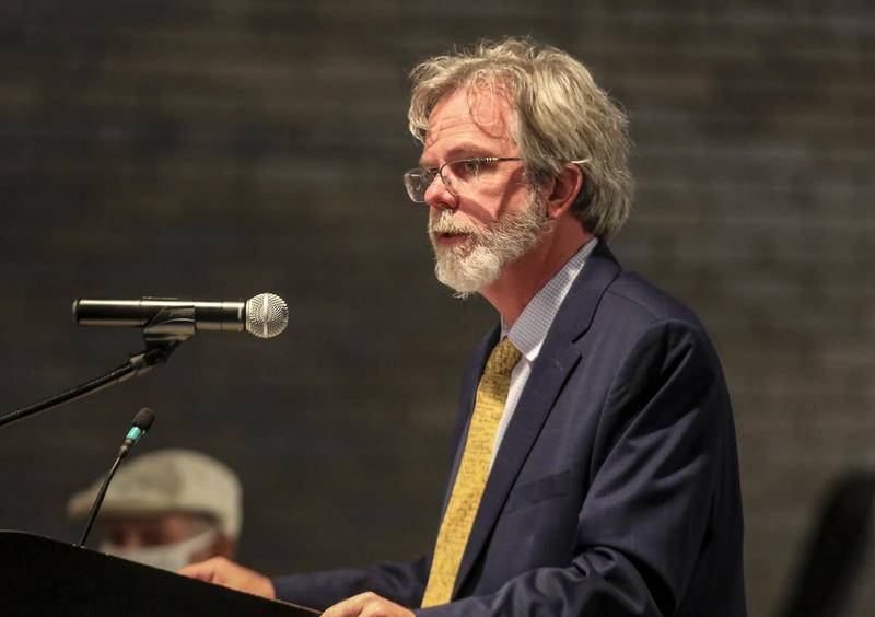 Joliet gas station owner wants deal Thorntons got Shaw Local