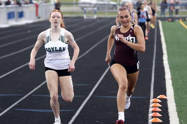 Prairie Ridge takes runner-up, local girls shine at Class 2A Johnsburg Sectional to qualify for state