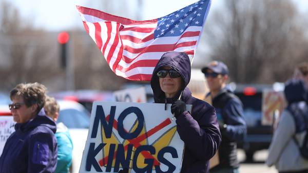 Photos: Will County protesters gather for No Kings rallies