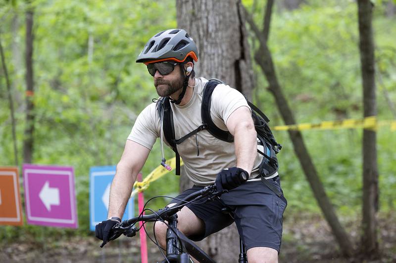 76 riders signed up for the two-day riding event, Rock River Madness in Dixon. Riders could choose to do trail rides 6, 10, or 13 miles in length or road courses of 30, 55 or 100 miles. Saturday, May 13, 2023 was the only day the 100-mile course was held.