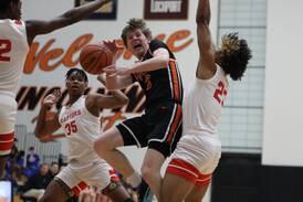 Boys basketball: Lincoln-Way West falls to Rich Township in Class 4A regional semifinal