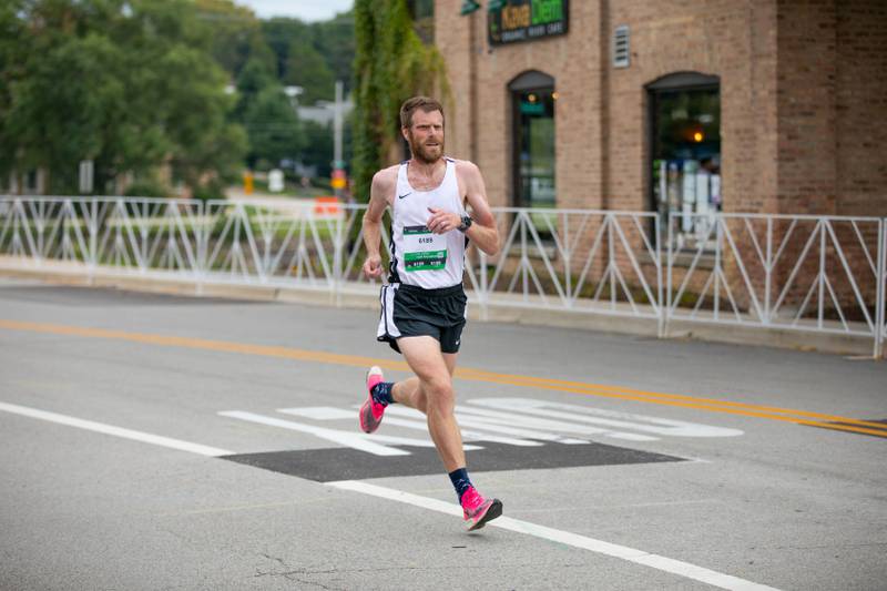 Photos Fox Valley Marathon Races travel through the TriCities Shaw