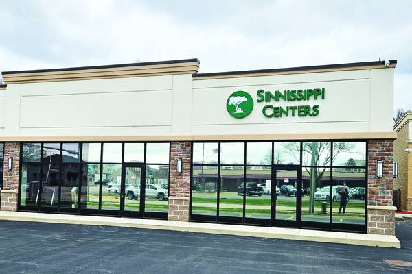 Sinnissippi Centers offering up to four $1,000 scholarships
