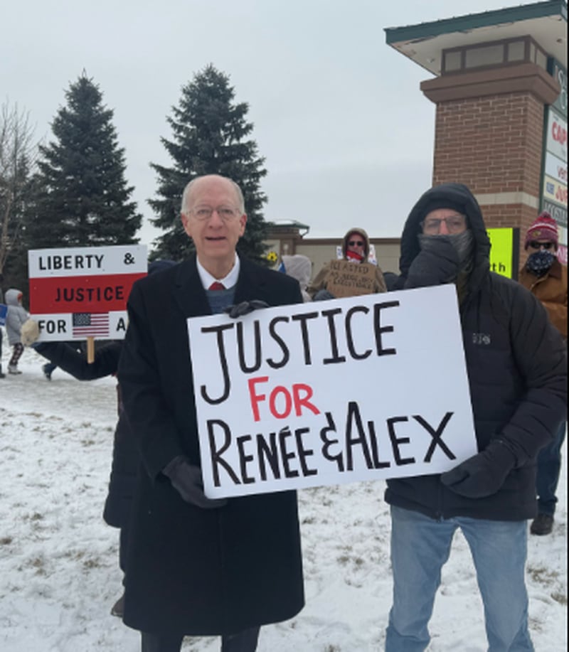 U.S. Rep. Bill Foster (D- Naperville) joins protesters in South Elgin following the fatal shooting of Alex Pretti in Minnesota by federal immigration officers.