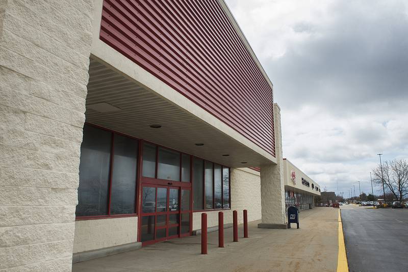 More good news for the East Lincolnway business corridor: Harbor Freight Tools soon will be opening in the vacant Staples spot in Pine Tree Plaza, at 4311 E. Lincolnway, says Kit Kyarsgaard, owner of the shopping center.
