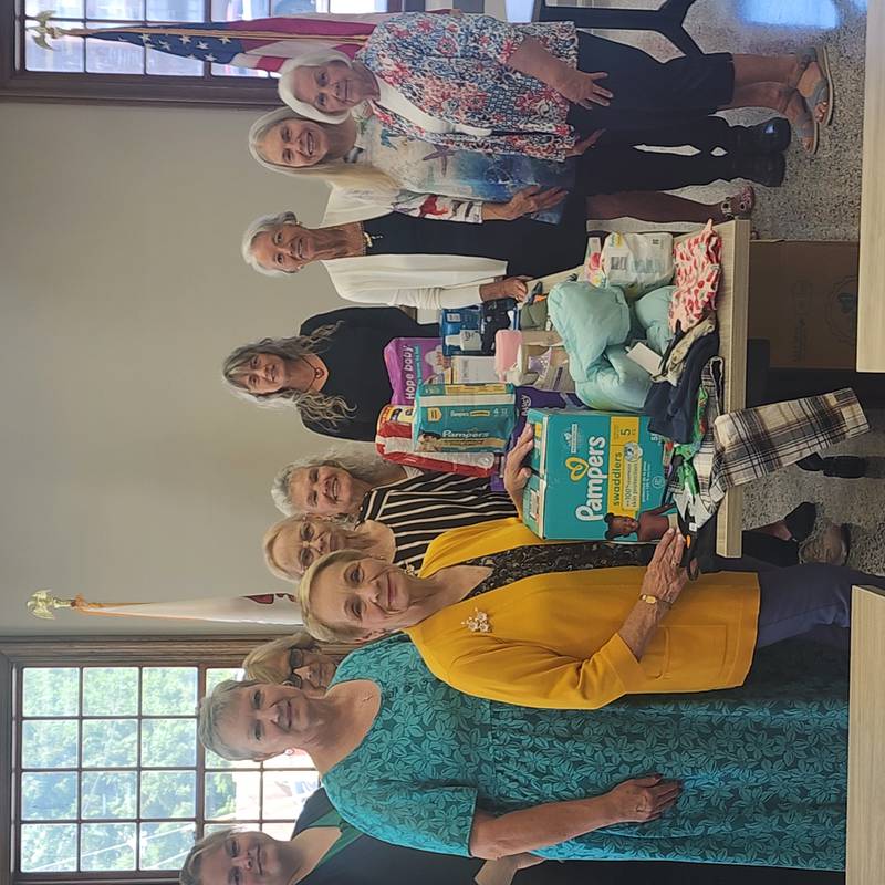 The Princeton-Illinois Chapter of the Daughters of the American Revolution members