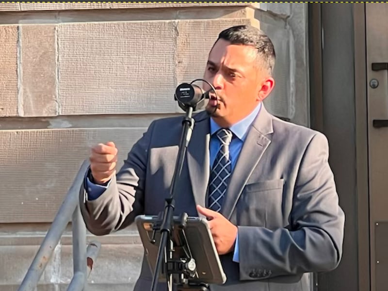 Shaw Local Radio Podcast: Talk-Line with Brandon Clark interviews Illinois Senator Li Arellano Jr.