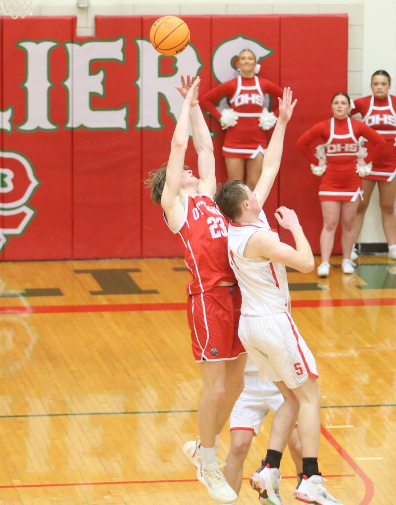 The ball gets away from Ottawa's Owen Sanders (left) as Streator's Nolan Lukach defends to end the game during the Class 3A Regional championship on Wednesday, Feb. 26, 2025 in Sellett Gymnasium at L-P High School.