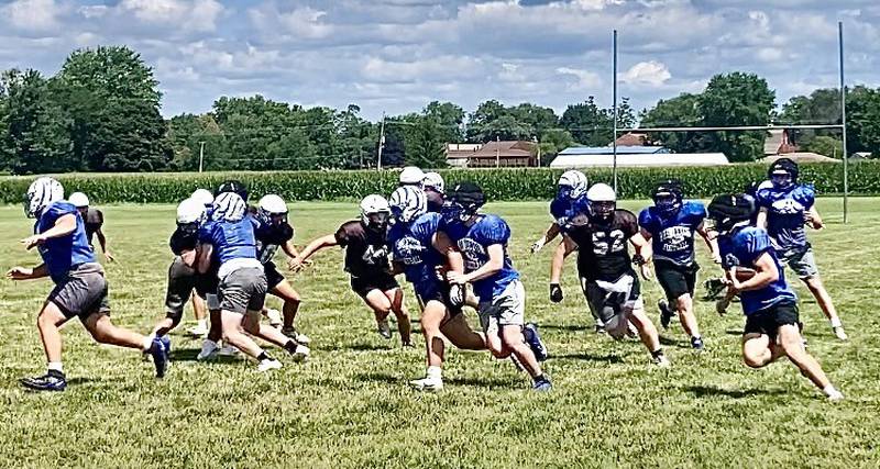 Last year’s Class 3A quarterfinalist Princeton welcomed Class 6A semifinalist Washington for a controlled practice/scrimmage at Little Siberia Thursday morning. Both teams welcomed the opportunity to run plays against other defenses.