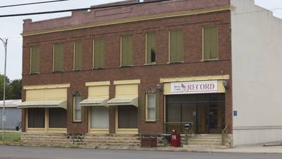 Donald Craven: Illinois Press Association condemns raid on Marion County Record office 