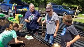 Master Gardeners to celebrate 50 years with free garden tours