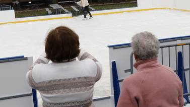 McHenry ice rink ownership, operations formalized between city, mayor’s RISE Up Foundation